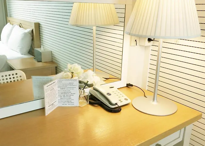 Golden Park Hotel